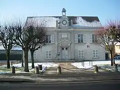 L'ancienne mairie-école.