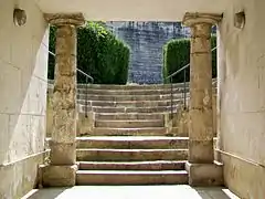 Escalier vers le château.