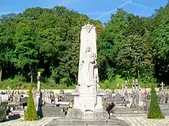 Monument aux morts.