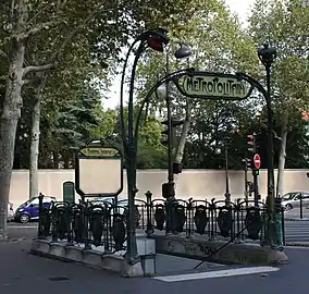 Édicule Guimard (station Chardon-Lagache)