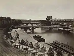 « Pont royal et Louvre », photographié à Paris entre 1852 et 1857. On voit également la Seine. Photographie conservée au New York Public Library.