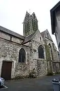 Transept nord et tour.