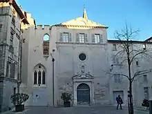 Église Notre-Dame-la-PrincipaleChapelle des Pénitents blancs