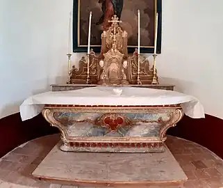 L'autel et le tabernacle