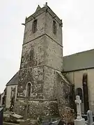 Détail du clocher fortifié.