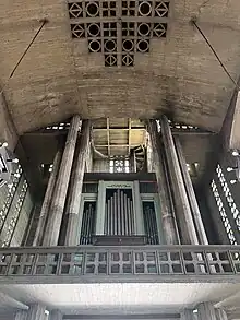 Un orgue d'église.