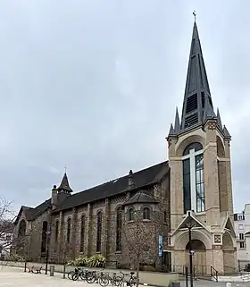 Image illustrative de l’article Église Notre-Dame-de-Lourdes de Chaville