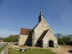 La façade ouest de l'église Saint-Barthélemy.