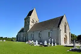 L'église Saint-Hilaire.