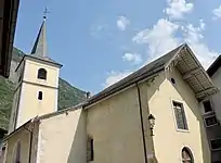 Profil et clocher de l'église Saint-Jean-Baptiste d'Aigueblanche