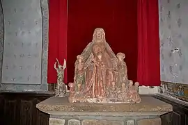 La statue de Sainte-Anne.