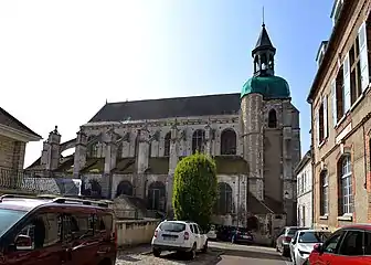 Vue côté nord de l'église.