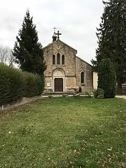 Église Saint-Laurent de Mollon.