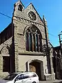 Église Saint-Louis à Boulogne, le parvis.