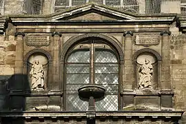 statues de David et Isaïe sur le portail sud.