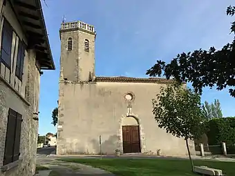 L'église vue de l’ouest.