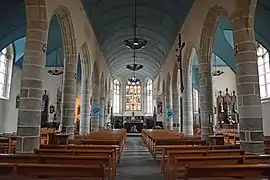 Église Saint-Pierre-et-Saint-Paul : vue intérieure d'ensemble.