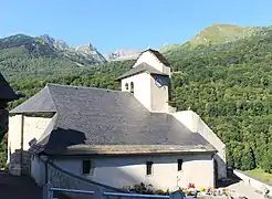 L'église Saint-Pierre-et-Saint-Paul de Saligos en 2016.