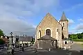 L’église Saint-Pierre. Vue est.