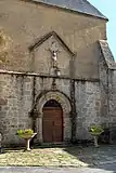 L’église Saint-Pierre. Portail ouest.