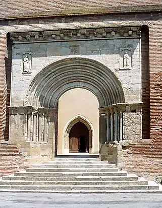 Église Saint-Saturnin de Belpech.