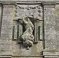 Église de Naizin : statue de Christ.