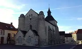 Église Saint-Pierre de Roches