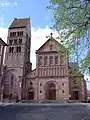 Gueberschwihr : église Saint-Pantaléon (1870-77) (le clocher, du XIIe siècle, est un vestige de l'ancienne église)