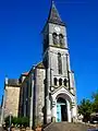 Église Saint-Pierre de Payrac (vue de la place Charles-de-Gaulle).