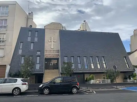 L'église apostolique arménienne Sainte-Marie-Mère-de-Dieu.