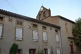 Église et son environnement.