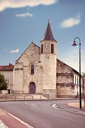 Église Saint-Hilaire d'Ouzilly