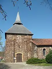 Église Saint-Jean-Baptiste de Mézos, XIVe siècle.