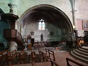 Une des chapelles latérales.