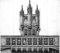 tribune et orgue, actuellement à Sacy,