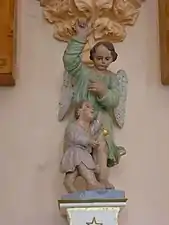 La statue de l'ange gardien.