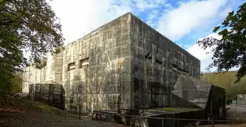 Blockhaus d'Éperlecques de la Seconde Guerre mondiale, en béton armé, du Pas-de-Calais.