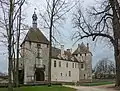 L'entrée du château d'Époisses.