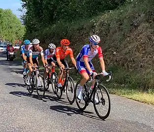 L'échappée du jour dans le col de Montgriffon.