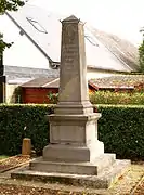 Le monument aux morts en 2013.