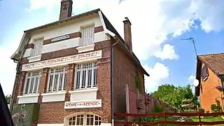 L'ancien bureau de poste, fermé en 2007.