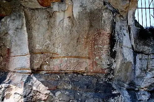 Quelques-unes des peintures rupestres visibles au pied du rocher