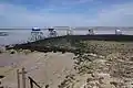 Cabanes de pêche au carrelet (sans ponton d'accès) sur la côte Nord de l'île.