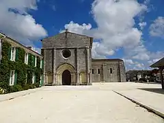 L'église Saint-Georges.