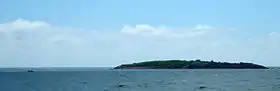 L'Île de Roëlan vue du littoral d'Erdeven.