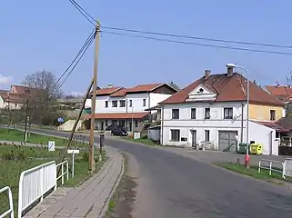 Černčice : rue principale.