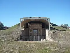 Tumulus à Agios Athanasios.