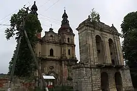 monastère des bernardines à Hvizdets classé,,,.