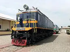 locomotive VL22m 572