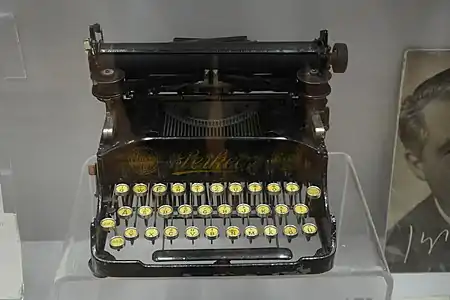 Machine à écrire Perkeo, première moitié du XXe siècle.